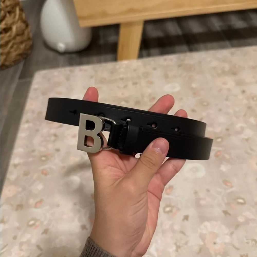 Balenciaga belt - Picture 1 of 5